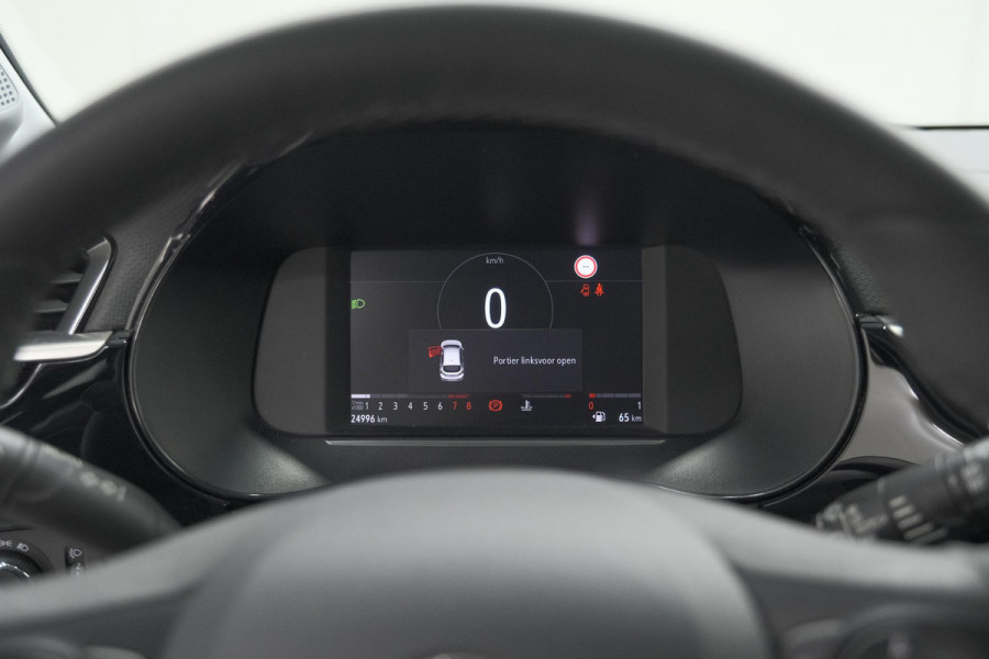 Opel Corsa Turbo 100 Level 3 | Stoelverwarming | Navigatie | Parkeersensoren | Apple Carplay