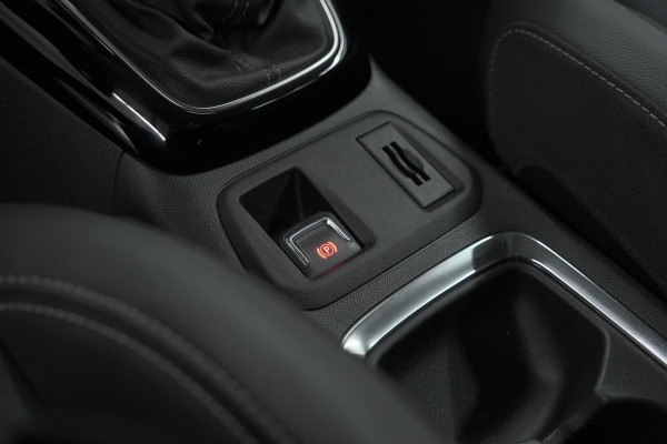 Opel Corsa Turbo 100 Level 3 | Stoelverwarming | Navigatie | Parkeersensoren | Apple Carplay