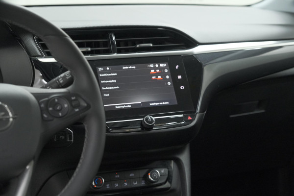 Opel Corsa Turbo 100 Level 3 | Stoelverwarming | Navigatie | Parkeersensoren | Apple Carplay