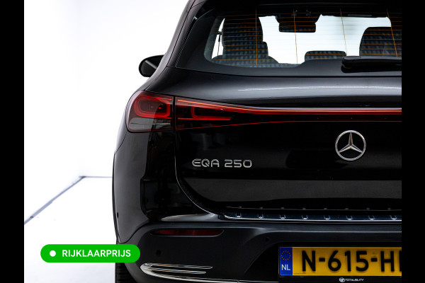 Mercedes-Benz EQA 250 Business Solution Luxury 67 kWh | SOH 96% | Stoelverw. | Sfeerverl. | Camera | Led+ | Adaptive Cruise Elektrische klep,  All-season, Rijklaarprijs!