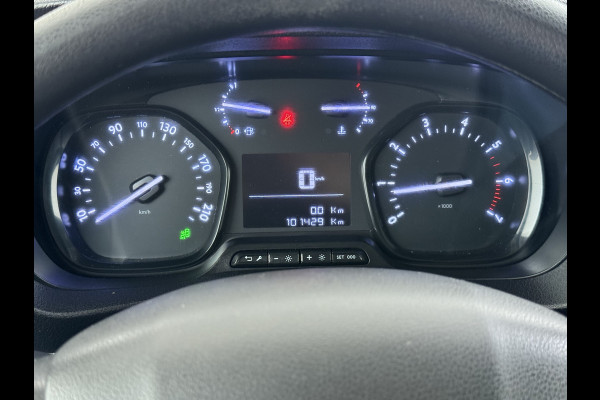 Peugeot Expert 2.0HDI 123PK Imperiaal 3-Persoons Trekhaak Airco Apple Carplay Android Auto Navi* Bluetooth Pdc Cruise Control Regen-Lichtsensor Schuifdeur Betonplex Vloer Wandbetimmering 2.500KG Trekgewicht 1e Eigenaar Originele Nederlandse Auto