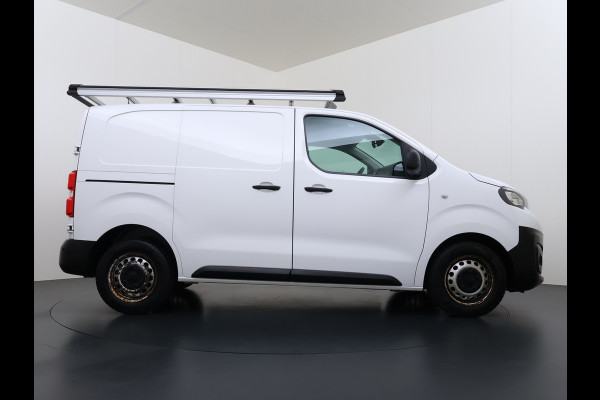 Peugeot Expert 2.0HDI 123PK Imperiaal 3-Persoons Trekhaak Airco Apple Carplay Android Auto Navi* Bluetooth Pdc Cruise Control Regen-Lichtsensor Schuifdeur Betonplex Vloer Wandbetimmering 2.500KG Trekgewicht 1e Eigenaar Originele Nederlandse Auto