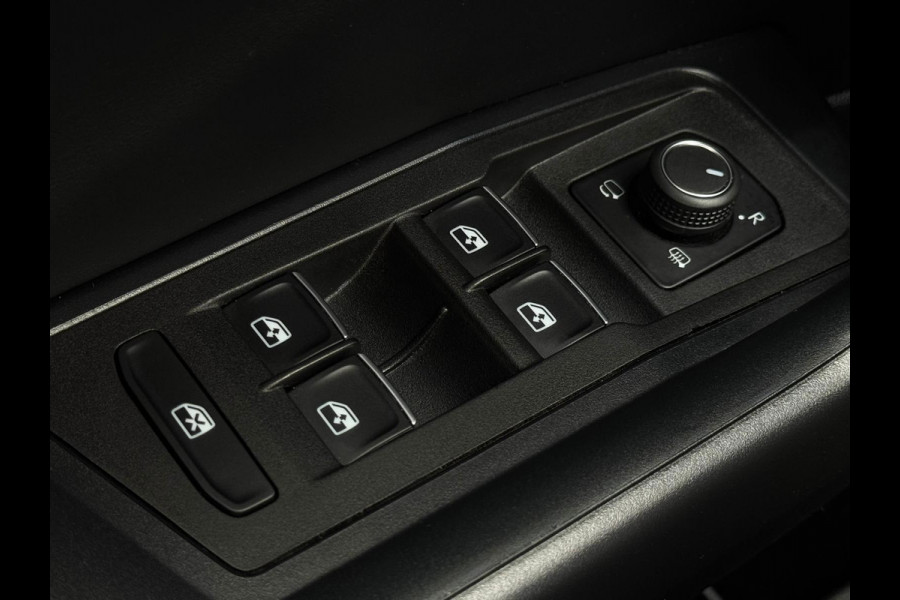 Volkswagen T-Roc 1.5 TSI R-Line 3 X R-Line DSG-7| IQ-Lights | Camera | Parksens |Keyless | Carplay | Black Pakket |