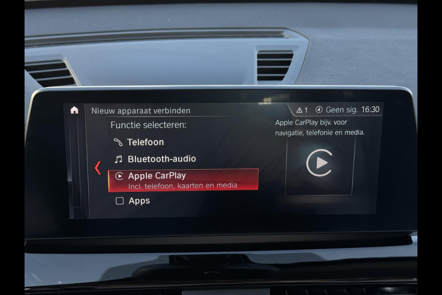 BMW X1 sDrive20i High Executive M-PAKKET | CARPLAY | CAMERA | LED