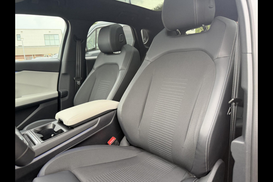 Ford Capri Premium Extended Range AWD 79 kWh 340pk | AGR Stoelen | Panorama dak | Technology Pack | B&O Audio | Verlengde Fabrieksgarantie t/m 11/2029
