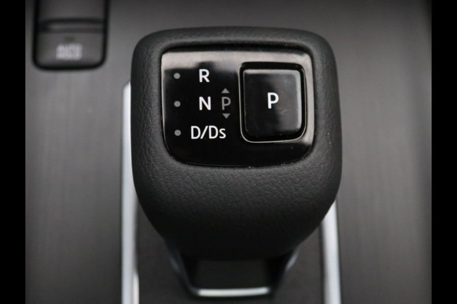 Nissan QASHQAI 160pk MHEV Xtronic Business Premium Apple Carplay/Android Auto | Climate