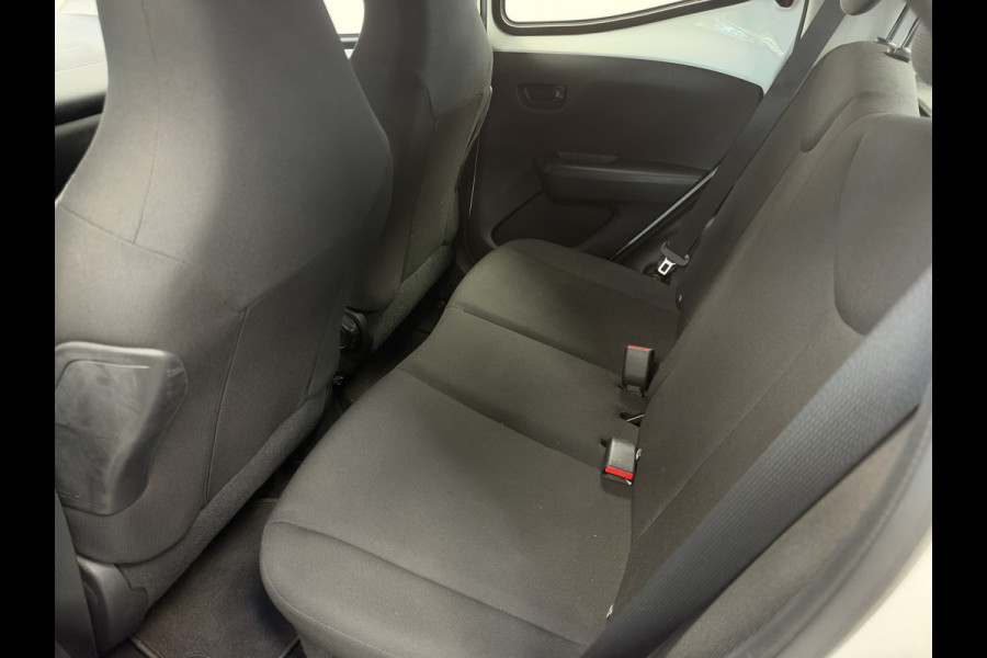 Toyota Aygo 1.0 VVT-i x-fun Airco Bluetooth NAP!