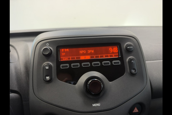 Toyota Aygo 1.0 VVT-i x-fun Airco Bluetooth NAP!