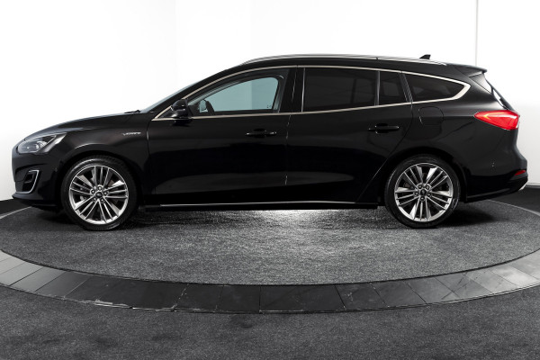 Ford FOCUS Wagon 1.5 EcoBoost 150 PK Vignale - Automaat | Adapt. Cruise | Winterpakket | PDC | Camera | NAV + App. Connect | ECC | DAB | Elk. Klep | LM 18" |