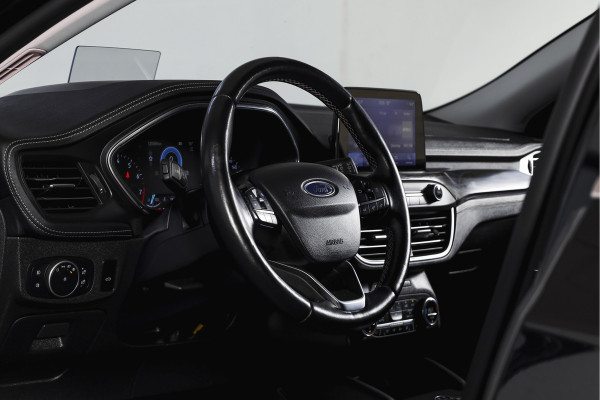 Ford FOCUS Wagon 1.5 EcoBoost 150 PK Vignale - Automaat | Adapt. Cruise | Winterpakket | PDC | Camera | NAV + App. Connect | ECC | DAB | Elk. Klep | LM 18" |
