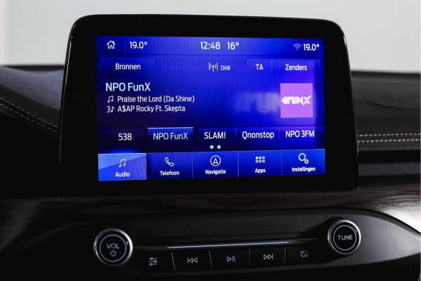 Ford FOCUS Wagon 1.5 EcoBoost 150 PK Vignale - Automaat | Adapt. Cruise | Winterpakket | PDC | Camera | NAV + App. Connect | ECC | DAB | Elk. Klep | LM 18" |