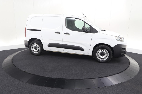 Citroën E-Berlingo 136 L1 50 kWh | SOH 99,0% | Camera | Vloerplaat Laadruimte | Apple Carplay | Parkeersensoren
