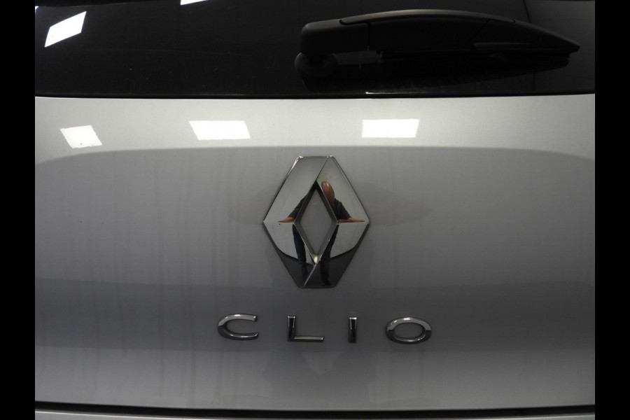 Renault Clio 1.0 TCe 90 Evolution NAVI/CLIMA/CRUISE/PDC/LED/16"LMV!