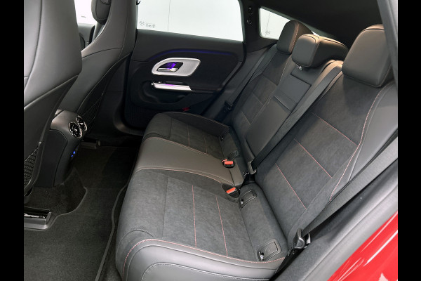 Mercedes-Benz CLA-Klasse Shooting Brake 250+ Business Solution 85.5 kWh | AMG Line Plus pakket | Winterpakket | Premium pakket | Nightpakket | Adaptieve cruisecontrol | URBAN GUARD | MULTIBEAM LED | Memorypakket | Warmtepomp | MBUX Superscreen |