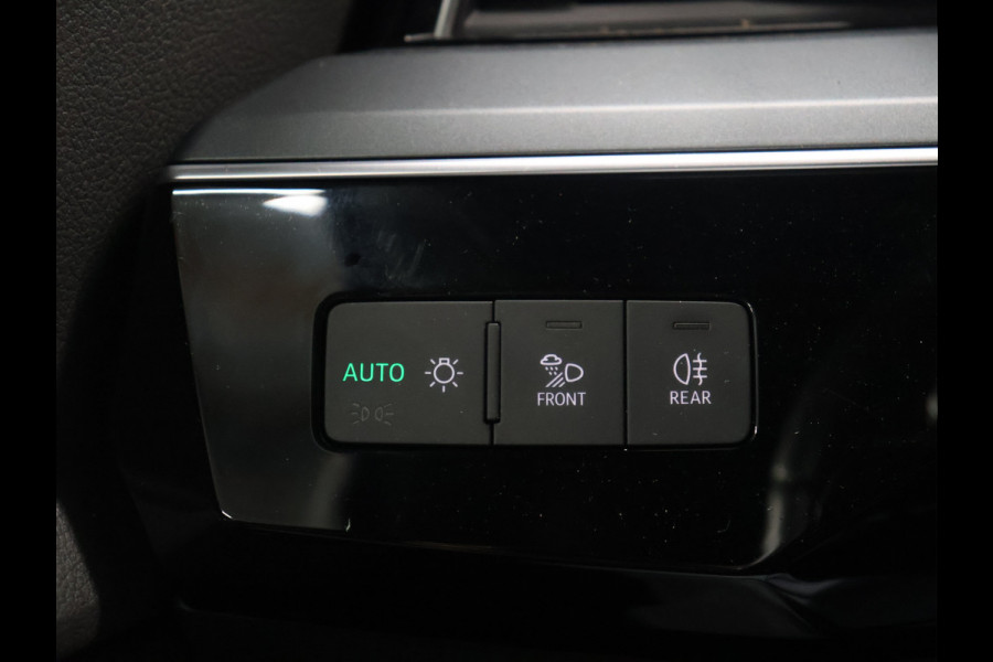 Audi e-tron Sportback 55 quattro edition 95 kWh [APPLE CARPLAY, ANDROID, CRUISE CONTROL, STOEL VERWARMING, DIGITAL DASH, MEMORY SEATS, CAMERA, PDC V+A, ELEKTRISCHE ACHTERKLEP, BLUETOOTH, CLIMATE CONTROL, NIEUWSTAAT]