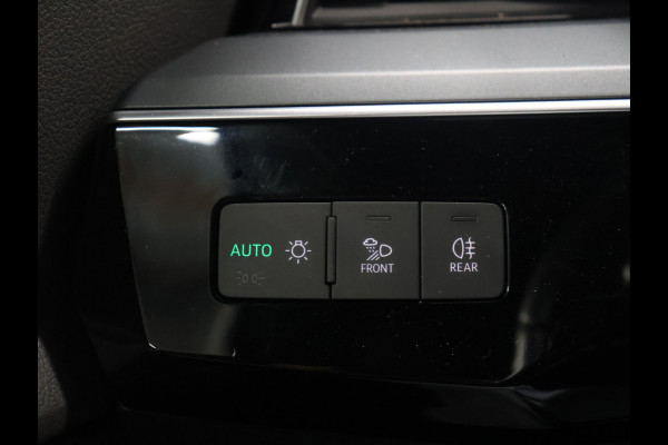 Audi e-tron Sportback 55 quattro edition 95 kWh [APPLE CARPLAY, ANDROID, CRUISE CONTROL, STOEL VERWARMING, DIGITAL DASH, MEMORY SEATS, CAMERA, PDC V+A, ELEKTRISCHE ACHTERKLEP, BLUETOOTH, CLIMATE CONTROL, NIEUWSTAAT]