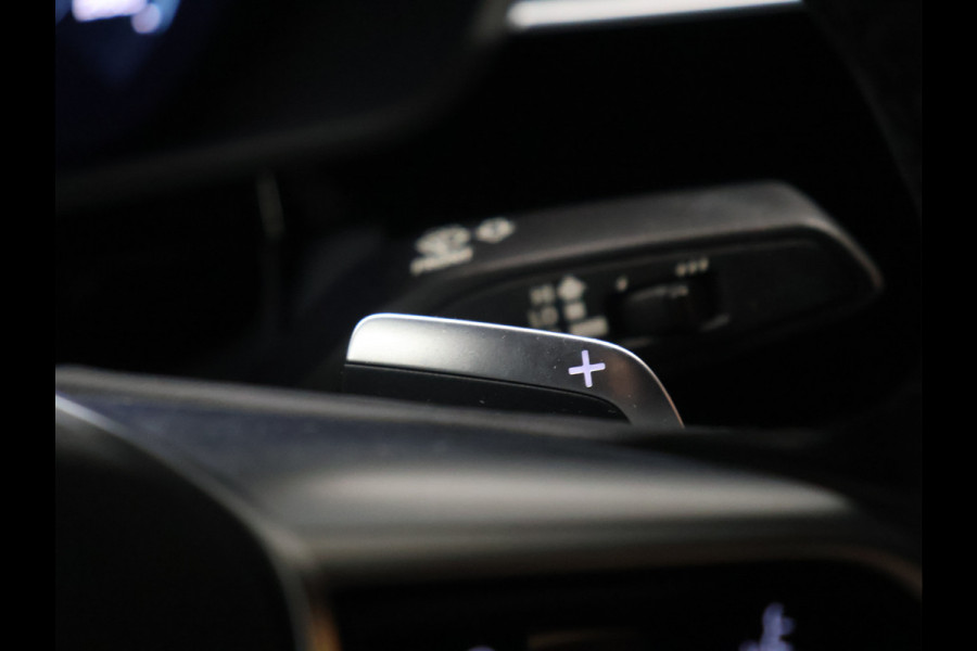 Audi e-tron Sportback 55 quattro edition 95 kWh [APPLE CARPLAY, ANDROID, CRUISE CONTROL, STOEL VERWARMING, DIGITAL DASH, MEMORY SEATS, CAMERA, PDC V+A, ELEKTRISCHE ACHTERKLEP, BLUETOOTH, CLIMATE CONTROL, NIEUWSTAAT]