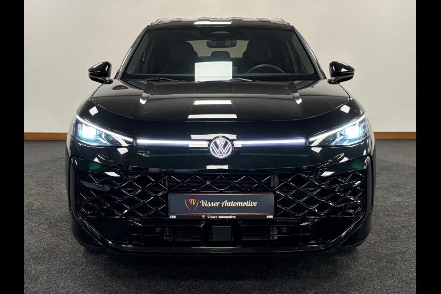 Volkswagen T-Roc 1.5 eTsi R-Line First Edition*Winterpakket*Camera*IQ-Light*
