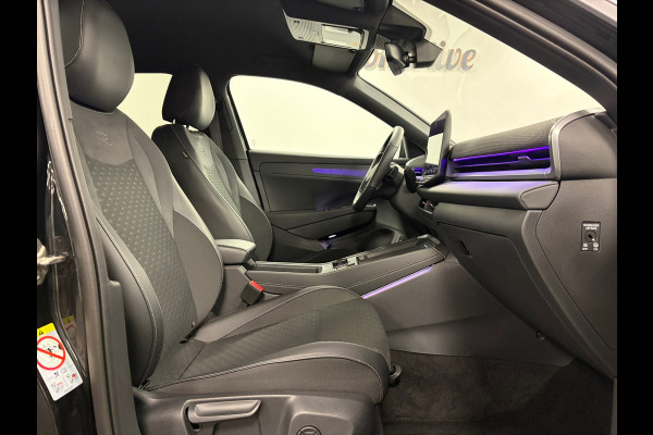 Volkswagen T-Roc 1.5 eTsi R-Line First Edition*Winterpakket*Camera*IQ-Light*