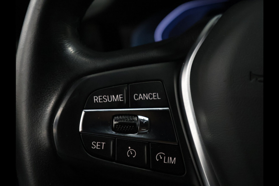 BMW 3-serie 320e Business Edition Plus [APPLE CARPLAY, ANDROID, CRUISE CONTROL, STOELVERWARMING, DIGITAL DASH, PDC 360, LEDER, BLUETOOTH, CLIMATECONTROL, LED, NAVIGATIE, NIEUWSTAAT]