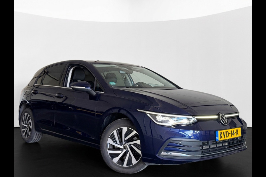 Volkswagen Golf 1.4 TSI eHybrid 204PK DSG STYLE ALCANTARA/NAVI/CARPLAY