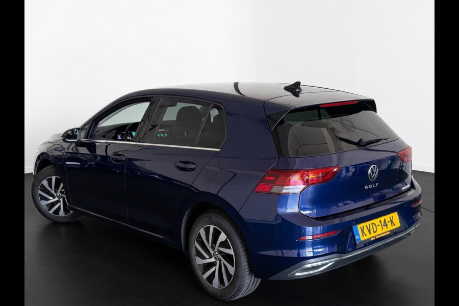 Volkswagen Golf 1.4 TSI eHybrid 204PK DSG STYLE ALCANTARA/NAVI/CARPLAY