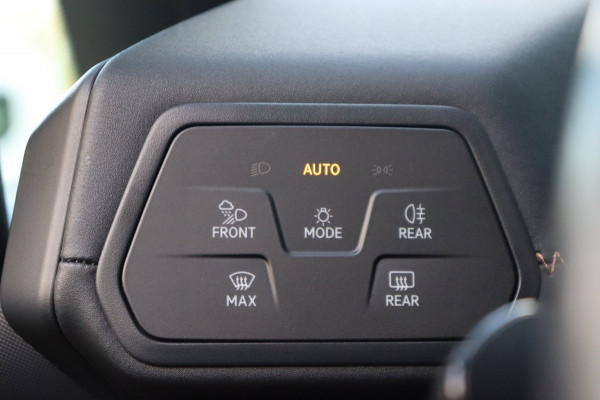 CUPRA Born Essential 62 kWh Org.NL carplay stuurverwarming