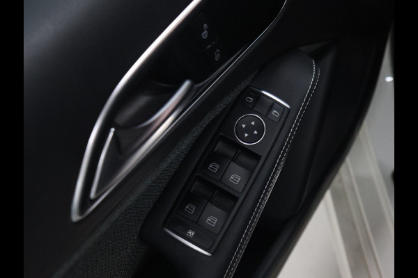 Mercedes-Benz A-Klasse 160 Ambition [CRUISE CONTROL, PDC V+A, STUURWIEL MULTIFUNCTIONEEL, CLIMATE CONTROL, LED, GARMIN MAP PILOT, SPORTSTOELEN, REGENSENSOR, NIEUWSTAAT]