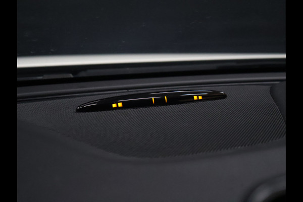 Mercedes-Benz A-Klasse 160 Ambition [CRUISE CONTROL, PDC V+A, STUURWIEL MULTIFUNCTIONEEL, CLIMATE CONTROL, LED, GARMIN MAP PILOT, SPORTSTOELEN, REGENSENSOR, NIEUWSTAAT]