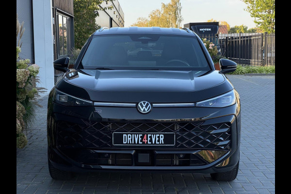 Volkswagen T-Roc 1.5 eTsi 3x R-Line M26 NAVI|LEDER|IQ LIGHT|LED|CAMERA