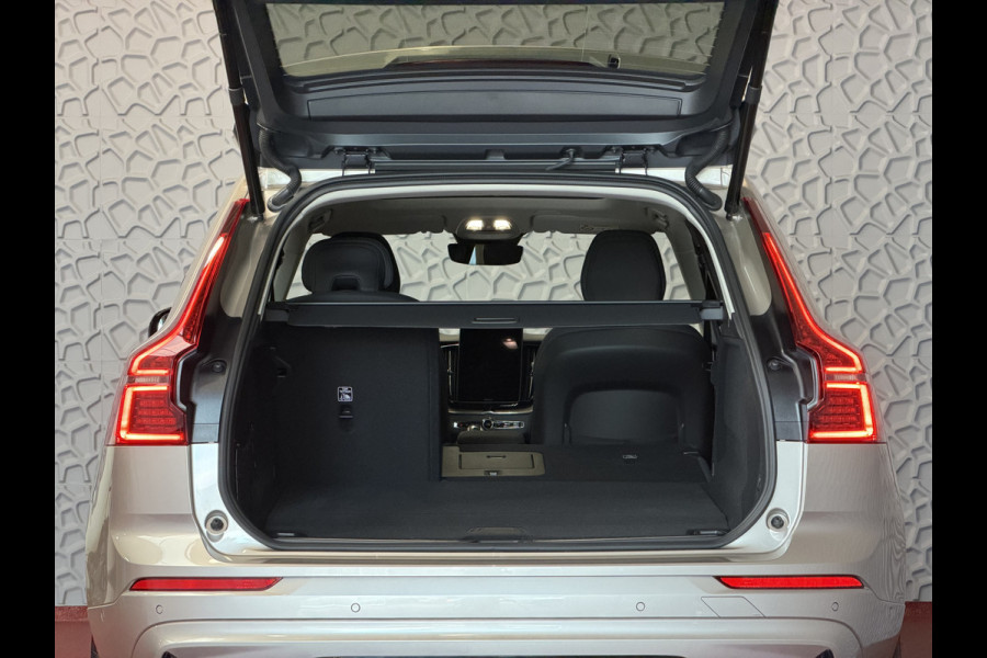 Volvo XC60 2.0 T8 455PK AWD PLUS DARK NIEUWE AUTO HARMAN KARDON 360.CAM STOEL/STUUR VERW LEER