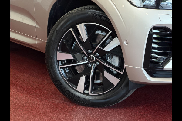 Volvo XC60 2.0 T8 455PK AWD PLUS DARK NIEUWE AUTO HARMAN KARDON 360.CAM STOEL/STUUR VERW LEER