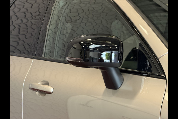 Volvo XC60 2.0 T8 455PK AWD PLUS DARK NIEUWE AUTO HARMAN KARDON 360.CAM STOEL/STUUR VERW LEER