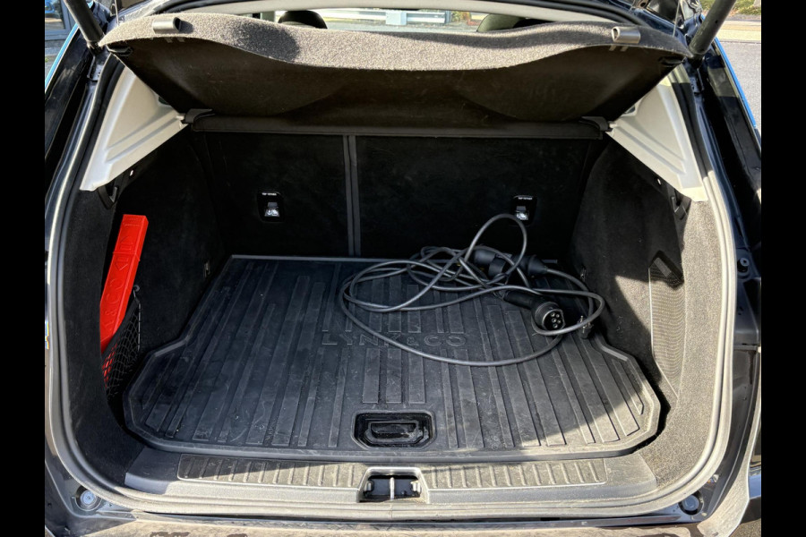 Lynk & Co 01 1.5 APPLE CARPLAY/ANDROID AUTO | PANORAMADAK | ELEKTRISCHE ACHTERKLEP | STOEL VERWARMING | MEMORY SEATS |