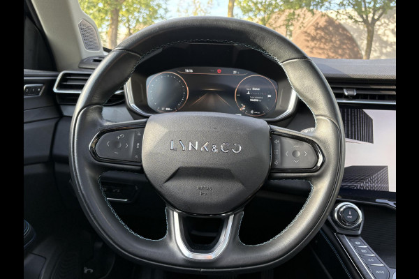 Lynk & Co 01 1.5 APPLE CARPLAY/ANDROID AUTO | PANORAMADAK | ELEKTRISCHE ACHTERKLEP | STOEL VERWARMING | MEMORY SEATS |