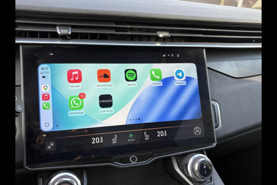 Lynk & Co 01 1.5 APPLE CARPLAY/ANDROID AUTO | PANORAMADAK | ELEKTRISCHE ACHTERKLEP | STOEL VERWARMING | MEMORY SEATS |