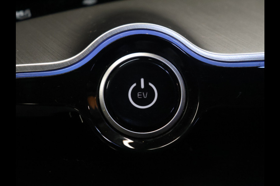 Kia Ev6 Plus 77.4 kWh [TREKHAAK, APPLE CARPLAY, ANDROID, STOELVERWARMING, MERIDIAN SURROUND SOUND, MEMORY SEATS, CAMERA, PDC V+A, NAVIGATIE, LED, LEDER, CLIMATE CONTROL, BLUETOOTH, NIEUWSTAAT}