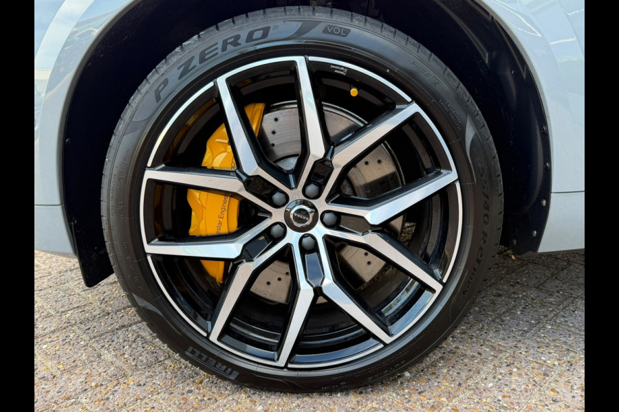 Volvo XC60 2.0 T8 Plug-in-hybrid AWD Polestar Engineered | SOH 98% | Pano | Surround View | Akebono | Öhlins | BTW