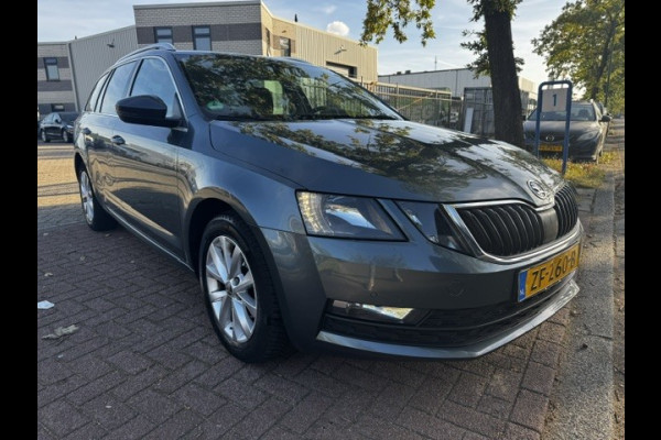 Škoda Octavia Combi 1.6 TDI Greentech Ambition Automaat Airco/ECC,Navigatie EXPORT PRIJS