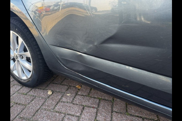 Škoda Octavia Combi 1.6 TDI Greentech Ambition Automaat Airco/ECC,Navigatie EXPORT PRIJS