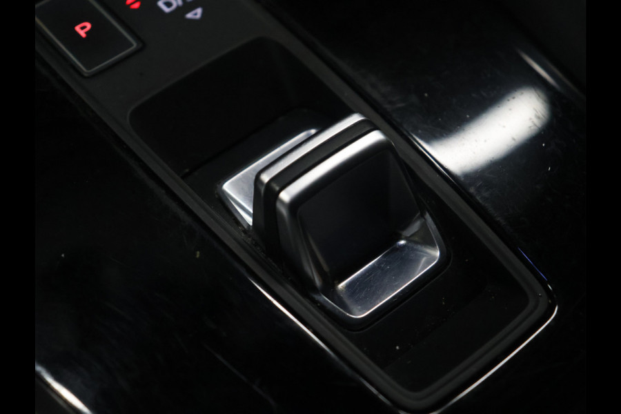 Audi A3 Limousine 35 TFSI Sport [APPLE CARPLAY, ANDROID, ADAPTIVE CRUISE CONTROL, DIGITAL DASH, FULL LED, CLIMATE CONTROL, BLUETOOTH, MMI NAVIGATIE PLUS,NIEUWSTAAT]