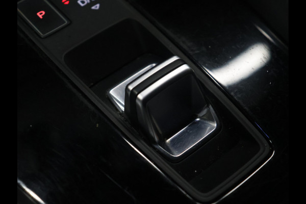Audi A3 Limousine 35 TFSI Sport [APPLE CARPLAY, ANDROID, ADAPTIVE CRUISE CONTROL, DIGITAL DASH, FULL LED, CLIMATE CONTROL, BLUETOOTH, MMI NAVIGATIE PLUS,NIEUWSTAAT]