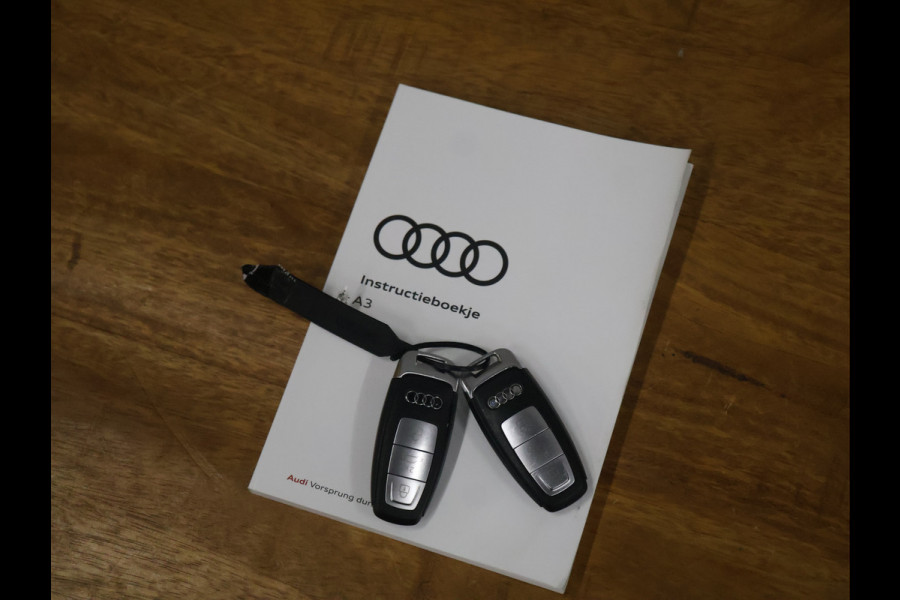 Audi A3 Limousine 35 TFSI Sport [APPLE CARPLAY, ANDROID, ADAPTIVE CRUISE CONTROL, DIGITAL DASH, FULL LED, CLIMATE CONTROL, BLUETOOTH, MMI NAVIGATIE PLUS,NIEUWSTAAT]