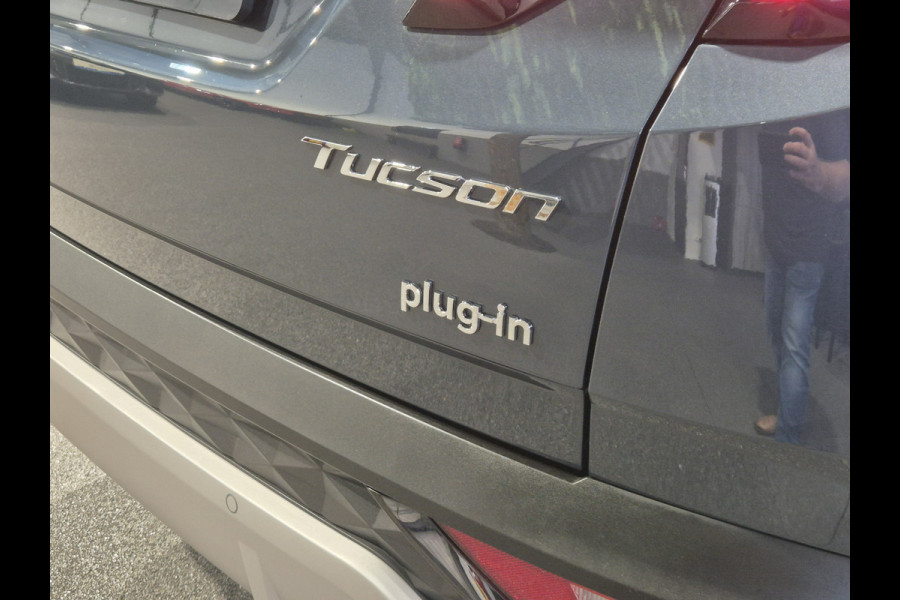 Hyundai Tucson 1.6 T-GDI PHEV Comfort Smart 4WD Stuur/Stoelverwarming | Camera | Carplay/Android | el achterklep