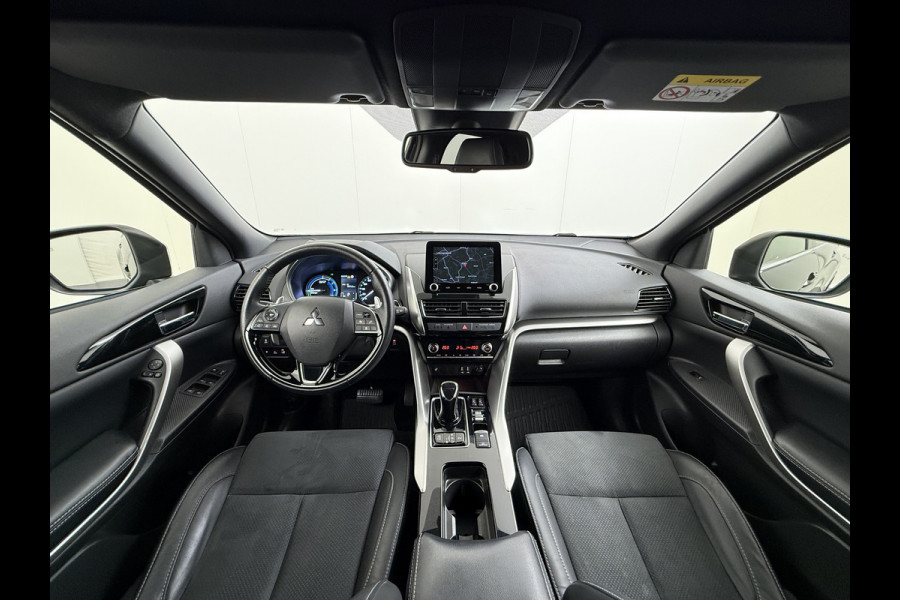 Mitsubishi Eclipse Cross 2.4I 188PK AUT. PHEV Hybride 360°Camera Adap.Cruise Stoel+Stuurverwarming Apple Carplay/Android Auto Navi Ecc Pdc Executive Lane Assist Privacy Glas Led Lmv Voicecontrol Regen-Lichtsensor Isofix Dodehoekdetectie 1.500KG Trekgewicht 1e Eigenaar Origineel Nederlandse Auto