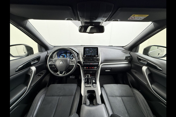 Mitsubishi Eclipse Cross 2.4I 188PK AUT. PHEV Hybride 360°Camera Adap.Cruise Stoel+Stuurverwarming Apple Carplay/Android Auto Navi Ecc Pdc Executive Lane Assist Privacy Glas Led Lmv Voicecontrol Regen-Lichtsensor Isofix Dodehoekdetectie 1.500KG Trekgewicht 1e Eigenaar Origineel Nederlandse Auto