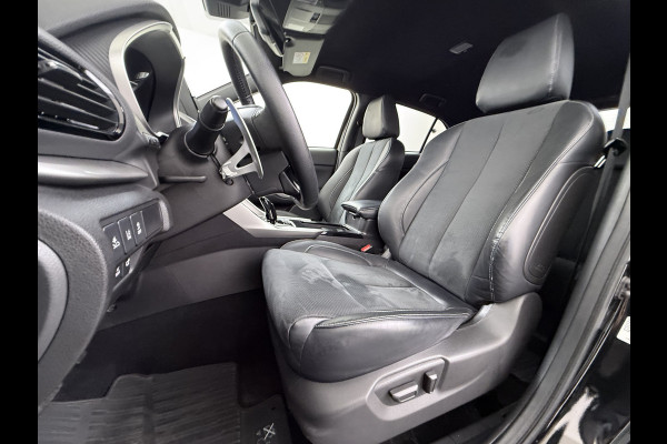 Mitsubishi Eclipse Cross 2.4I 188PK AUT. PHEV Hybride 360°Camera Adap.Cruise Stoel+Stuurverwarming Apple Carplay/Android Auto Navi Ecc Pdc Executive Lane Assist Privacy Glas Led Lmv Voicecontrol Regen-Lichtsensor Isofix Dodehoekdetectie 1.500KG Trekgewicht 1e Eigenaar Origineel Nederlandse Auto