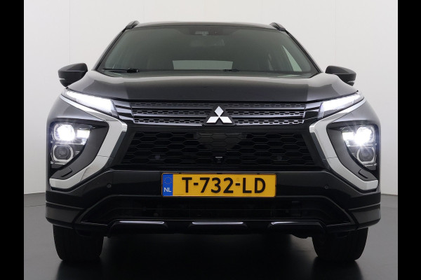 Mitsubishi Eclipse Cross 2.4I 188PK AUT. PHEV Hybride 360°Camera Adap.Cruise Stoel+Stuurverwarming Apple Carplay/Android Auto Navi Ecc Pdc Executive Lane Assist Privacy Glas Led Lmv Voicecontrol Regen-Lichtsensor Isofix Dodehoekdetectie 1.500KG Trekgewicht 1e Eigenaar Origineel Nederlandse Auto