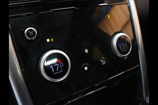 Land Rover Discovery Sport P300e 1.5 R-Dynamic HSE [PANORAMADAK, TREKHAAK, APPLE CARPLAY, ANDROID, CRUISE CONTROL, MERIDIAN SOUND SYSTEM, CAMERA, PDC V+A, LEDER, LED, NAVIGATIE, BLUETOOTH, CLIMATE CONTROL, ELEKTRISCHE ACHTERKLEP NIEUWSTAAT]