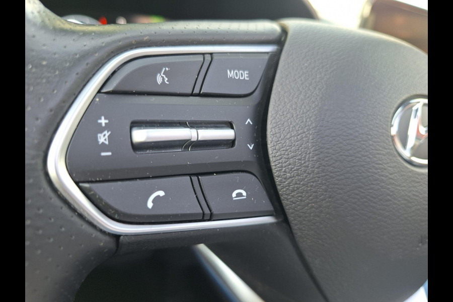 Hyundai Santa Fe 1.6 T-GDI PHEV Premium Sky | SOH: 96,8% | Panorama | Havana-Black Leder | Full LED | 360 Cam | Full Options! |